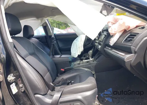 2016 Subaru Legacy 2.5I Limited из США, поврежденный, VIN 4S3BNAJ6XG3055891